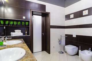 Дома для отпуска HOME APART DOM Минск Дом с 5 спальнями-12