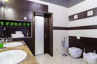 Дома для отпуска HOME APART DOM Минск Дом с 5 спальнями-79